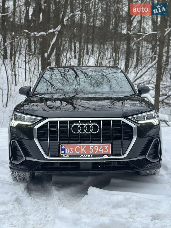 Позашляховик / Кросовер Audi Q3 2023 в Києві фото 2 Позашляховик / Кросовер Audi Q3 2023 в Києві