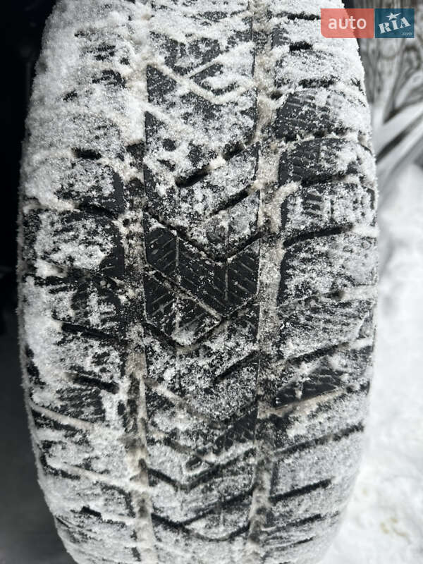 Позашляховик / Кросовер Audi Q3 2023 в Києві фото 33 Позашляховик / Кросовер Audi Q3 2023 в Києві