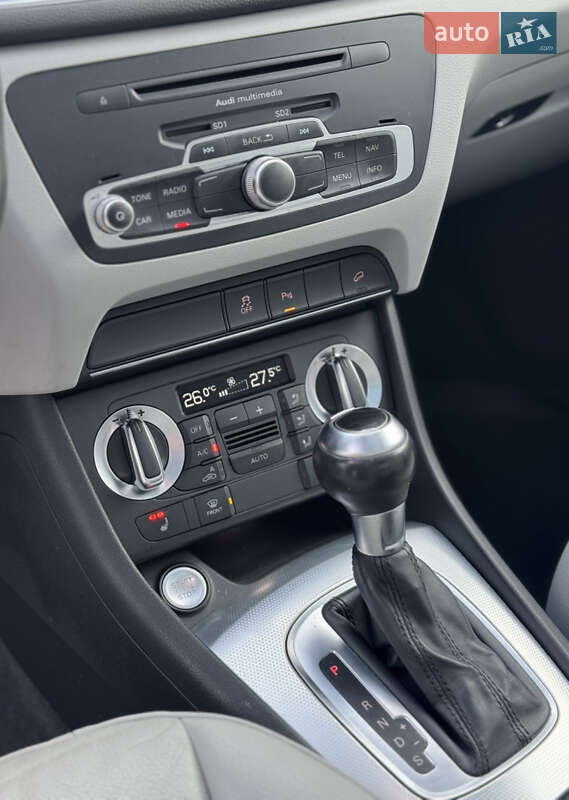 Позашляховик / Кросовер Audi Q3 2015 в Львові