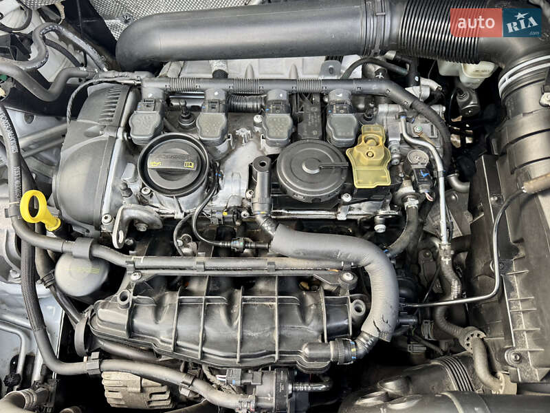 Позашляховик / Кросовер Audi Q3 2015 в Львові