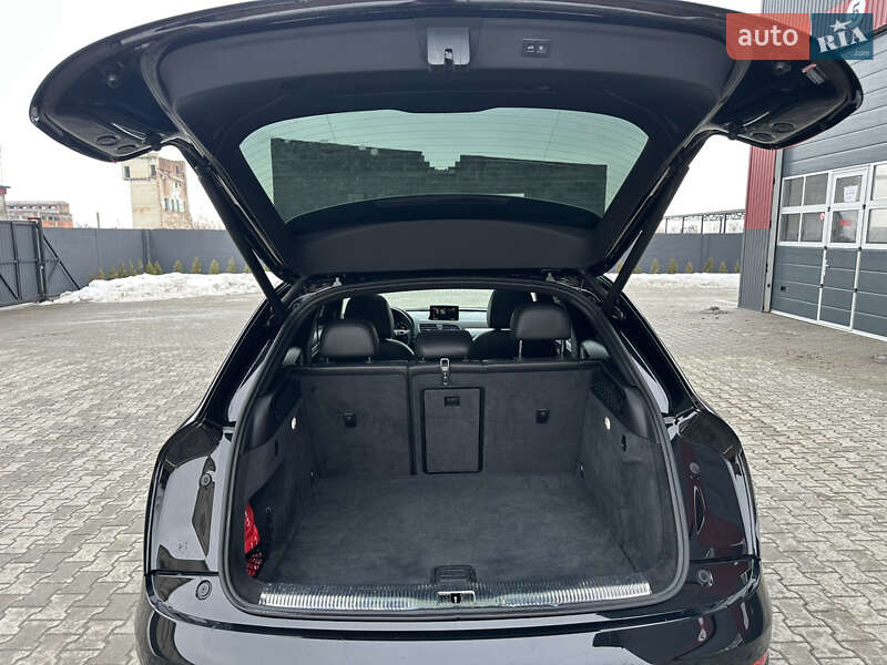 Позашляховик / Кросовер Audi Q3 2016 в Дубні