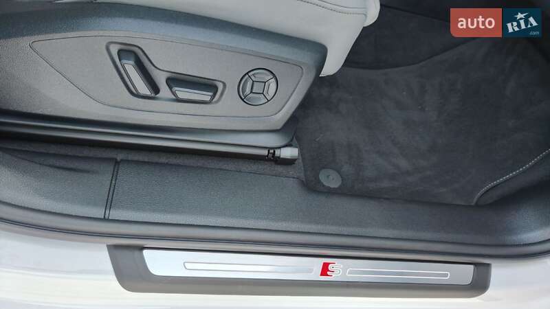 Внедорожник / Кроссовер Audi Q3 2024 в Хмельницком фото 18 Внедорожник / Кроссовер Audi Q3 2024 в Хмельницком