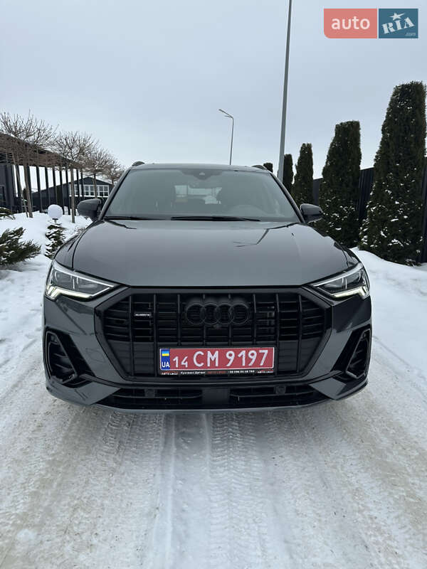 Позашляховик / Кросовер Audi Q3 2024 в Тернополі