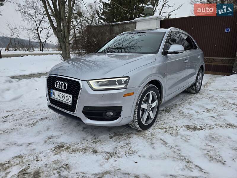 Позашляховик / Кросовер Audi Q3 2014 в Києві
