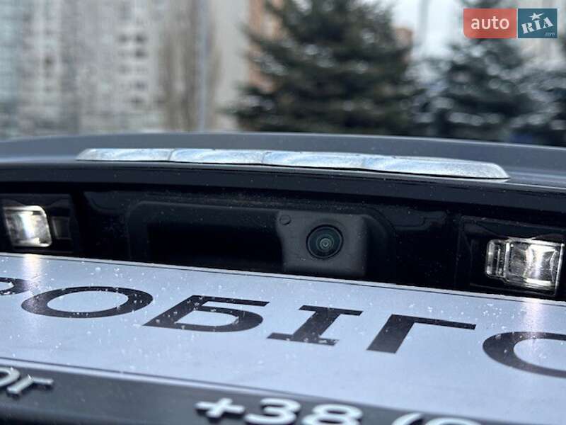 Внедорожник / Кроссовер Audi Q3 2025 в Киеве фото 15 Внедорожник / Кроссовер Audi Q3 2025 в Киеве