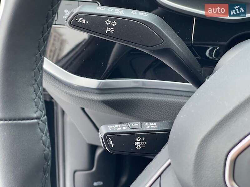 Внедорожник / Кроссовер Audi Q3 2025 в Киеве фото 35 Внедорожник / Кроссовер Audi Q3 2025 в Киеве