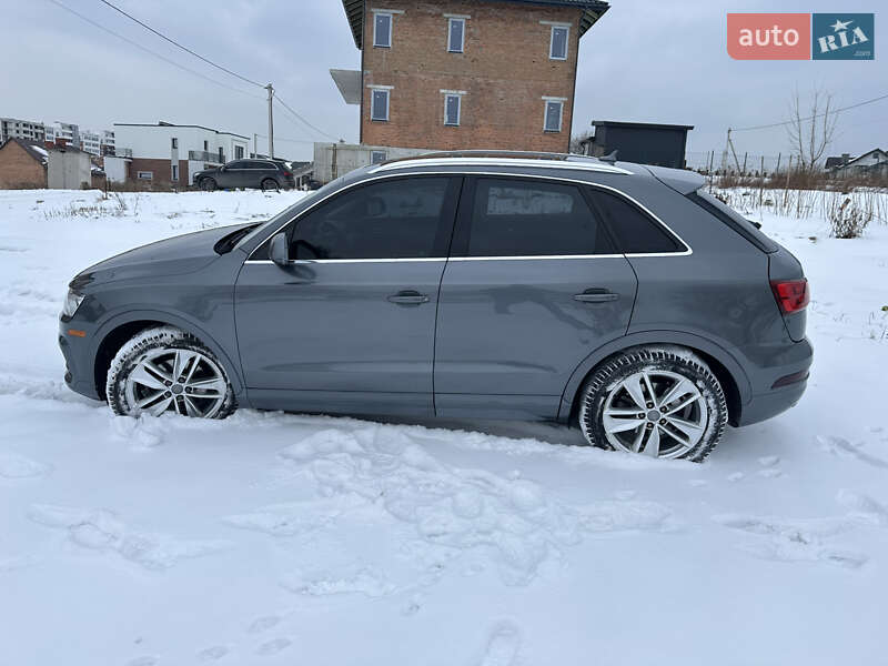 Позашляховик / Кросовер Audi Q3 2015 в Львові фото 13 Позашляховик / Кросовер Audi Q3 2015 в Львові