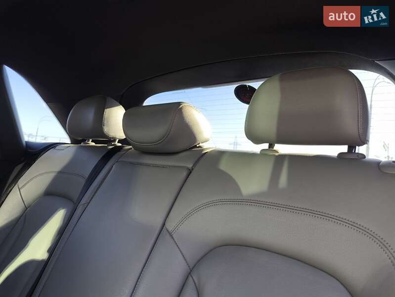 Позашляховик / Кросовер Audi Q3 2018 в Києві фото 34 Позашляховик / Кросовер Audi Q3 2018 в Києві