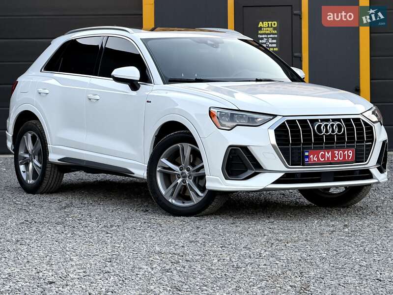 Внедорожник / Кроссовер Audi Q3 2020 в Львове