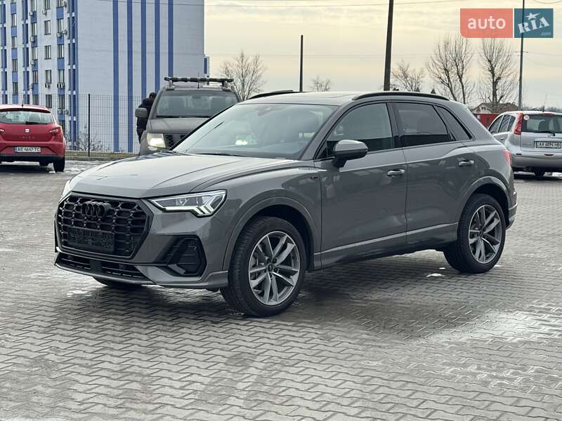 Позашляховик / Кросовер Audi Q3 2024 в Києві фото Позашляховик / Кросовер Audi Q3 2024 в Києві