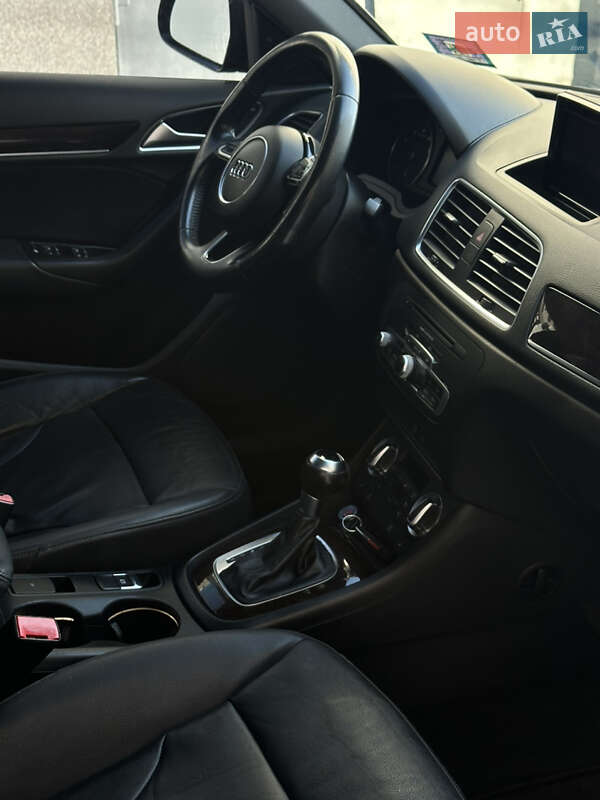 Позашляховик / Кросовер Audi Q3 2015 в Житомирі фото 9 Позашляховик / Кросовер Audi Q3 2015 в Житомирі