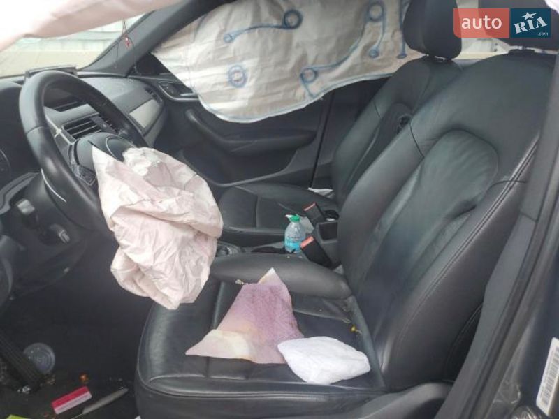 Внедорожник / Кроссовер Audi Q3 2016 в Львове