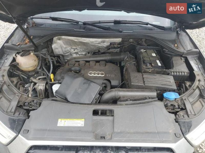 Внедорожник / Кроссовер Audi Q3 2016 в Львове