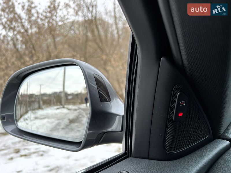 Позашляховик / Кросовер Audi Q3 2017 в Києві фото 43 Позашляховик / Кросовер Audi Q3 2017 в Києві