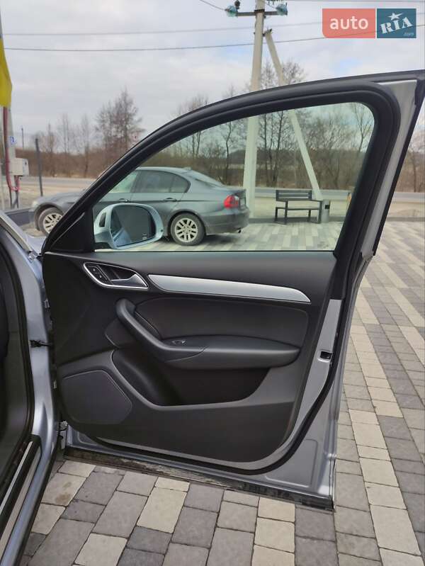 Позашляховик / Кросовер Audi Q3 2018 в Львові фото 31 Позашляховик / Кросовер Audi Q3 2018 в Львові