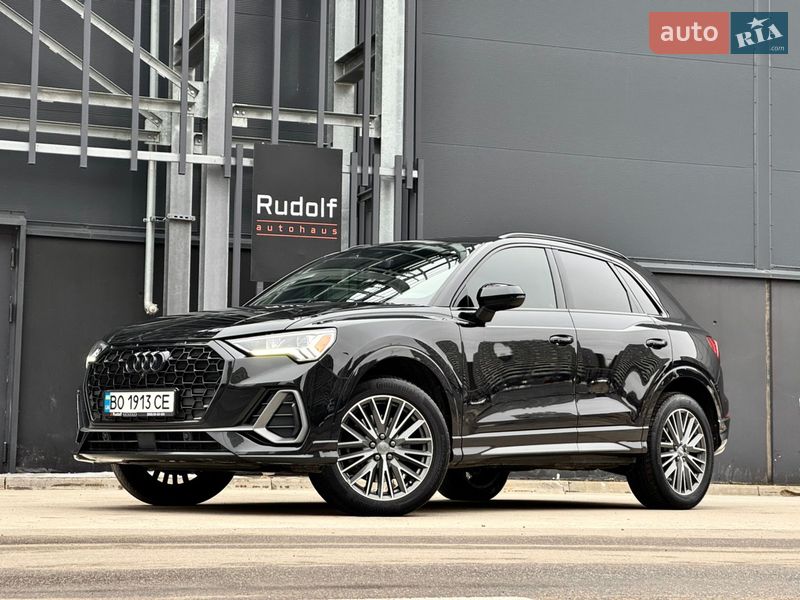Позашляховик / Кросовер Audi Q3 2020 в Києві