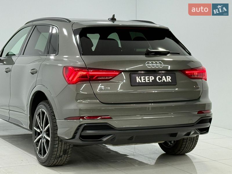 Позашляховик / Кросовер Audi Q3 2020 в Одесі