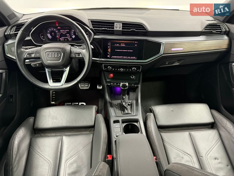 Позашляховик / Кросовер Audi Q3 2020 в Одесі