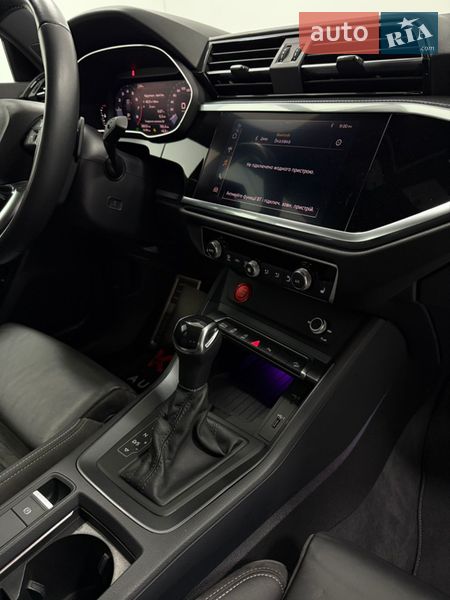 Позашляховик / Кросовер Audi Q3 2020 в Одесі