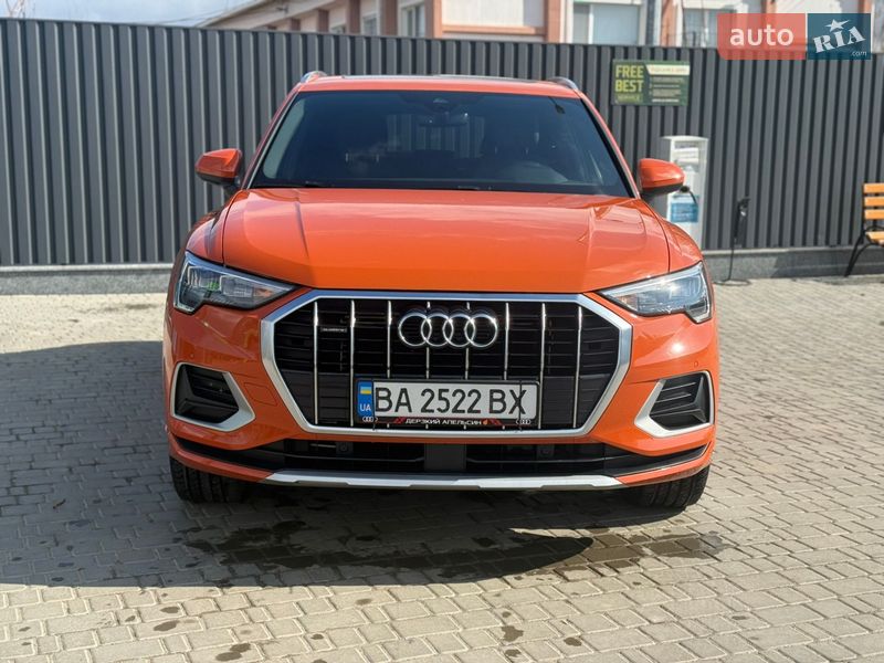 Внедорожник / Кроссовер Audi Q3 2020 в Кропивницком