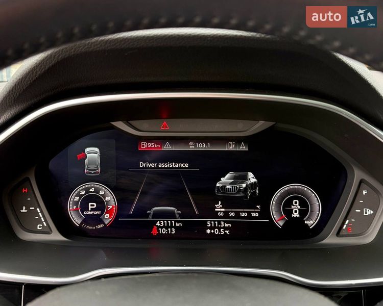 Внедорожник / Кроссовер Audi Q3 2019 в Киеве