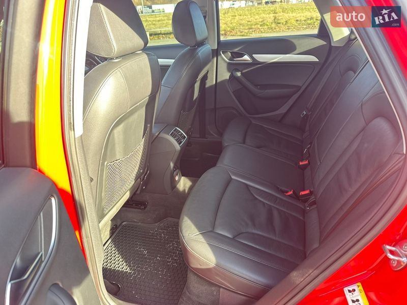 Позашляховик / Кросовер Audi Q3 2017 в Львові