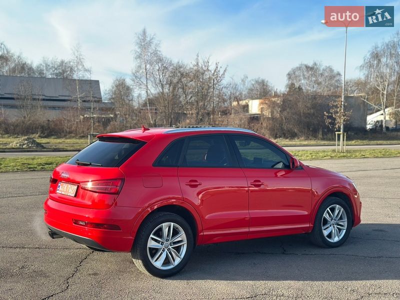 Позашляховик / Кросовер Audi Q3 2017 в Львові