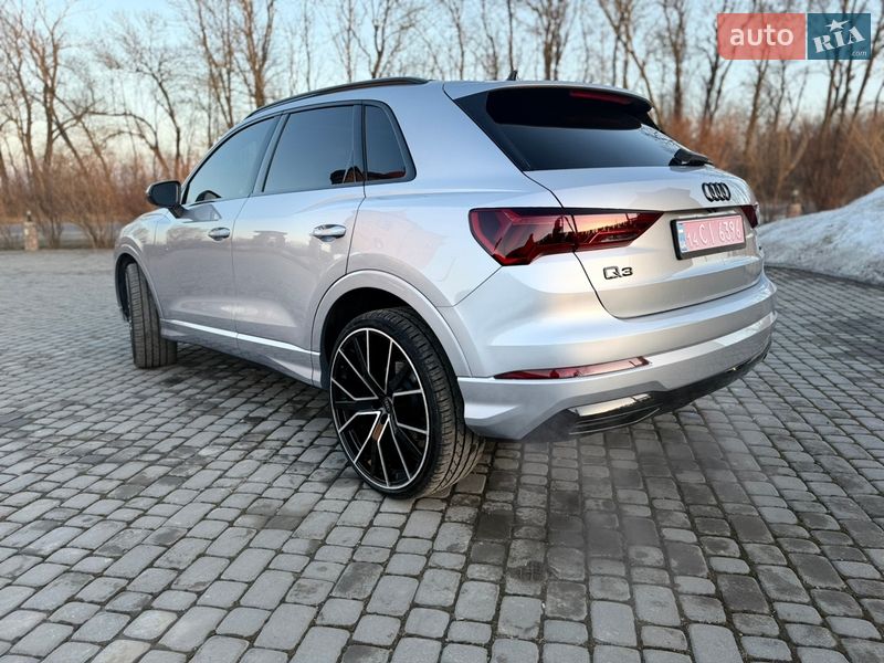 Позашляховик / Кросовер Audi Q3 2020 в Тернополі