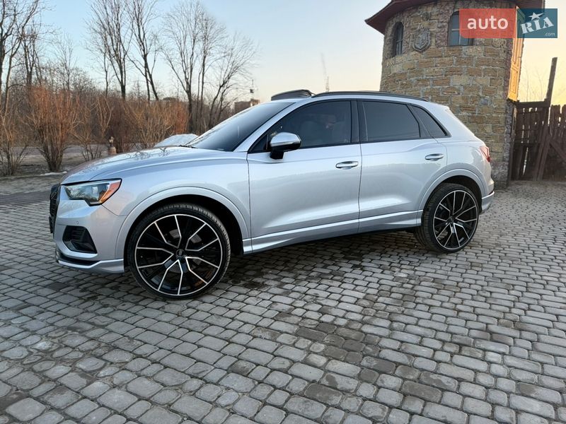 Позашляховик / Кросовер Audi Q3 2020 в Тернополі