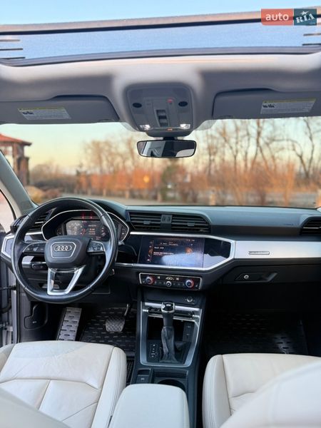 Позашляховик / Кросовер Audi Q3 2020 в Тернополі