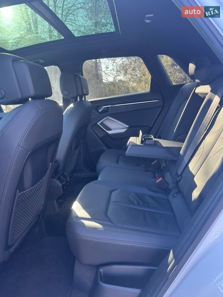 Позашляховик / Кросовер Audi Q3 2024 в Львові