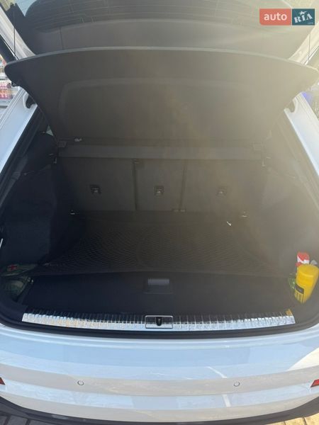 Позашляховик / Кросовер Audi Q3 2024 в Львові