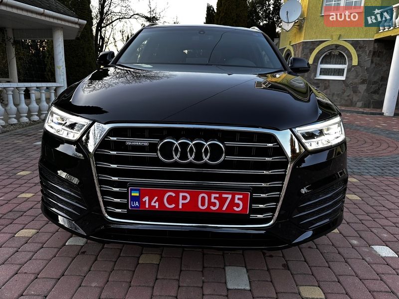Внедорожник / Кроссовер Audi Q3 2017 в Хусте