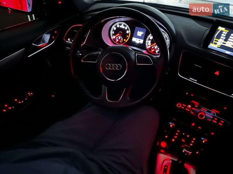 Внедорожник / Кроссовер Audi Q3 2017 в Хусте