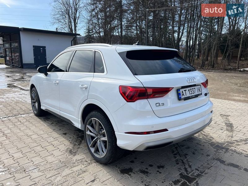 Внедорожник / Кроссовер Audi Q3 2020 в Ивано-Франковске