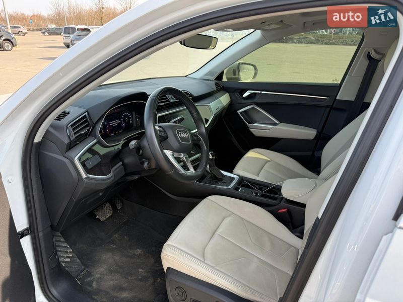 Позашляховик / Кросовер Audi Q3 2020 в Львові фото 7 Позашляховик / Кросовер Audi Q3 2020 в Львові