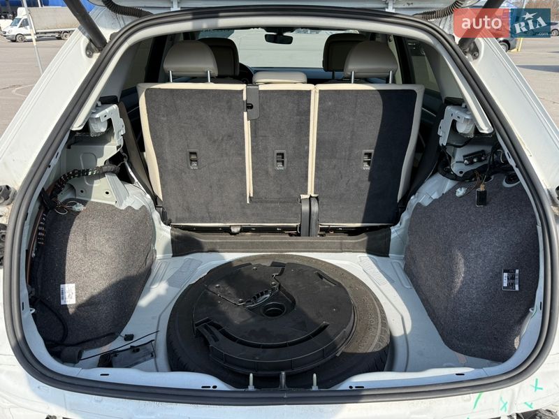 Позашляховик / Кросовер Audi Q3 2020 в Львові фото 9 Позашляховик / Кросовер Audi Q3 2020 в Львові