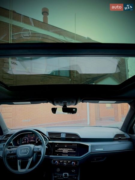 Внедорожник / Кроссовер Audi Q3 2023 в Одессе