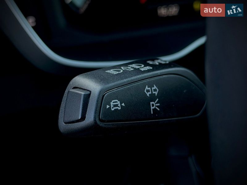 Внедорожник / Кроссовер Audi Q3 2023 в Одессе