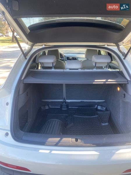 Внедорожник / Кроссовер Audi Q3 2012 в Киеве