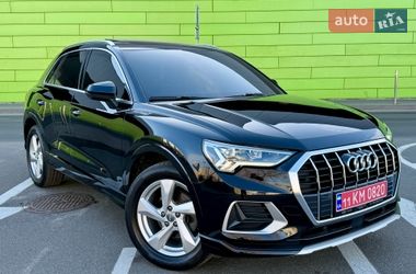 Внедорожник / Кроссовер Audi Q3 2020 в Киеве
