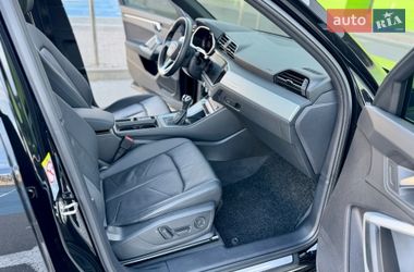 Внедорожник / Кроссовер Audi Q3 2020 в Киеве