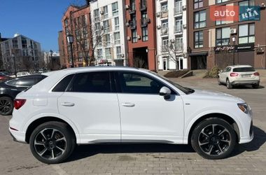Позашляховик / Кросовер Audi Q3 2024 в Києві