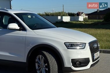Позашляховик / Кросовер Audi Q3 2011 в Гусятині