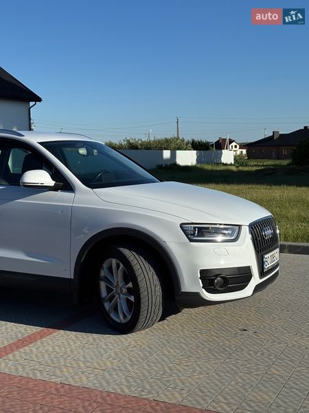Позашляховик / Кросовер Audi Q3 2011 в Гусятині