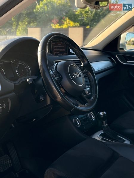 Позашляховик / Кросовер Audi Q3 2011 в Гусятині