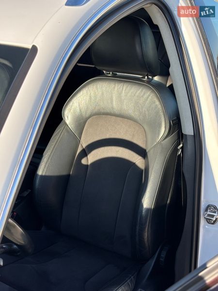Позашляховик / Кросовер Audi Q3 2011 в Гусятині