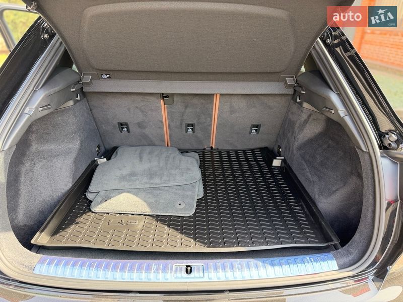 Внедорожник / Кроссовер Audi Q3 2023 в Одессе