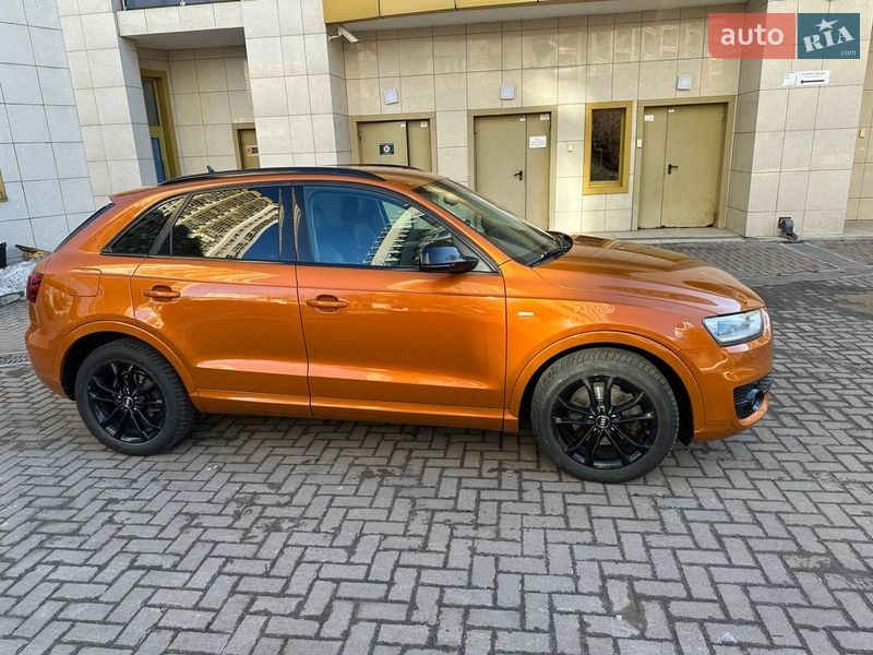 Позашляховик / Кросовер Audi Q3 2011 в Києві