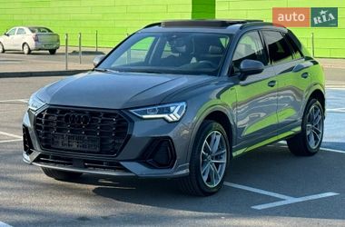 Внедорожник / Кроссовер Audi Q3 2024 в Киеве